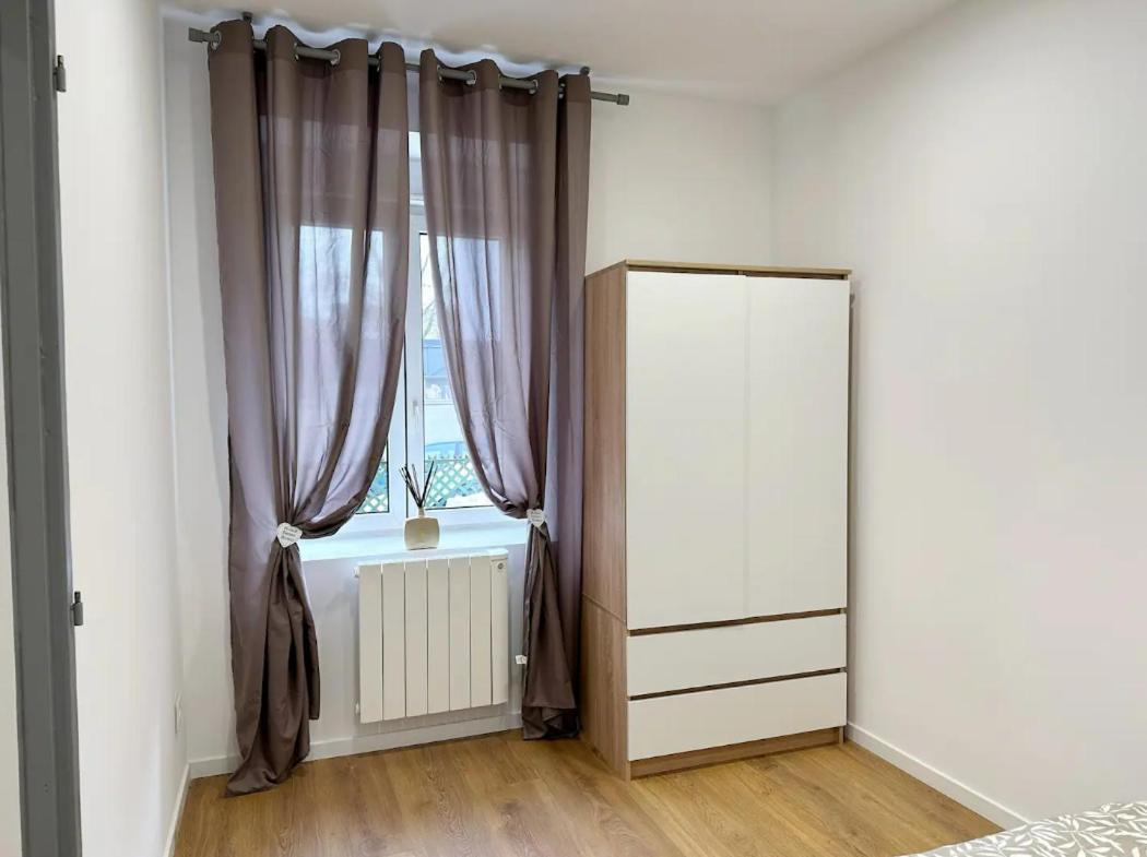 Rs-0 - Appartement F2 Au Rdc A Mulhouse Pour 1-3 Pers Extérieur photo