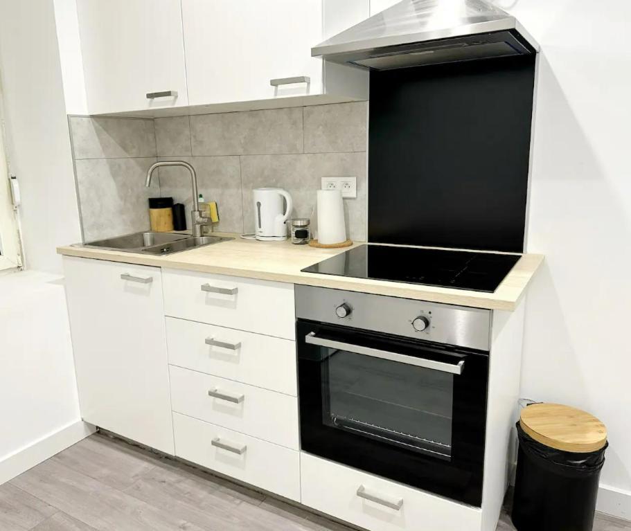 Rs-0 - Appartement F2 Au Rdc A Mulhouse Pour 1-3 Pers Extérieur photo